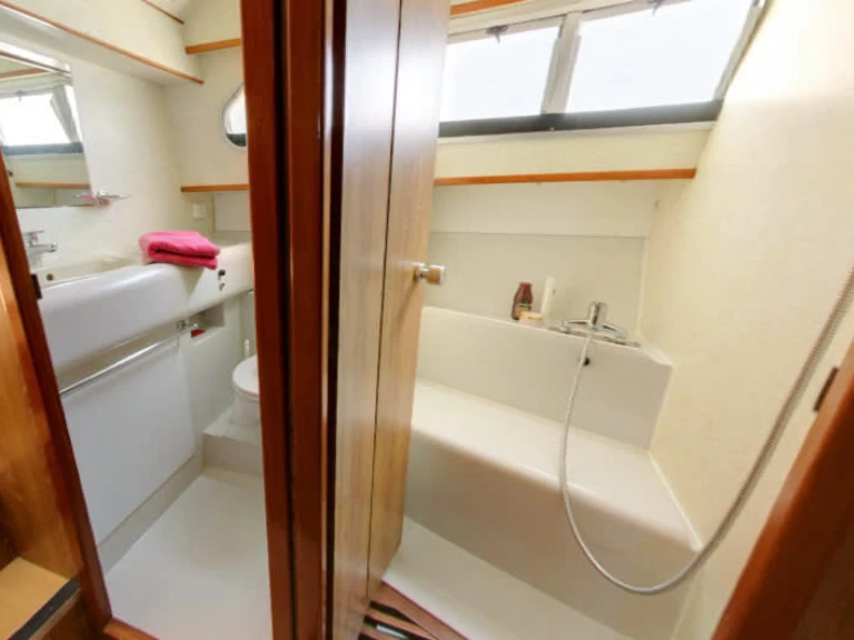  Classique charter bareboat eller skeppad i Rheinsberg