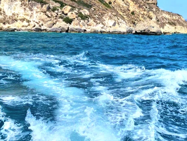 Hyr en Bwa Bwa 550 Pro Cagliari Port 