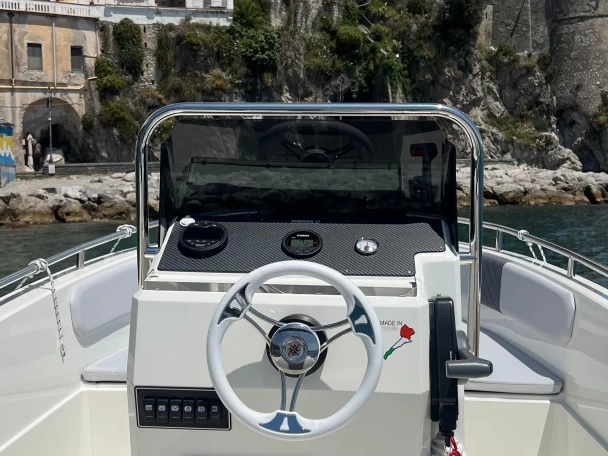 Allegra Boats All 19 Open charter bareboat eller skeppad i Amalfikusten