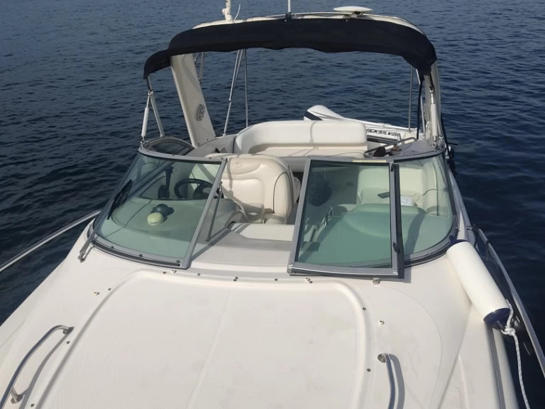 Hyr en Monterey 270 cr Combarro 