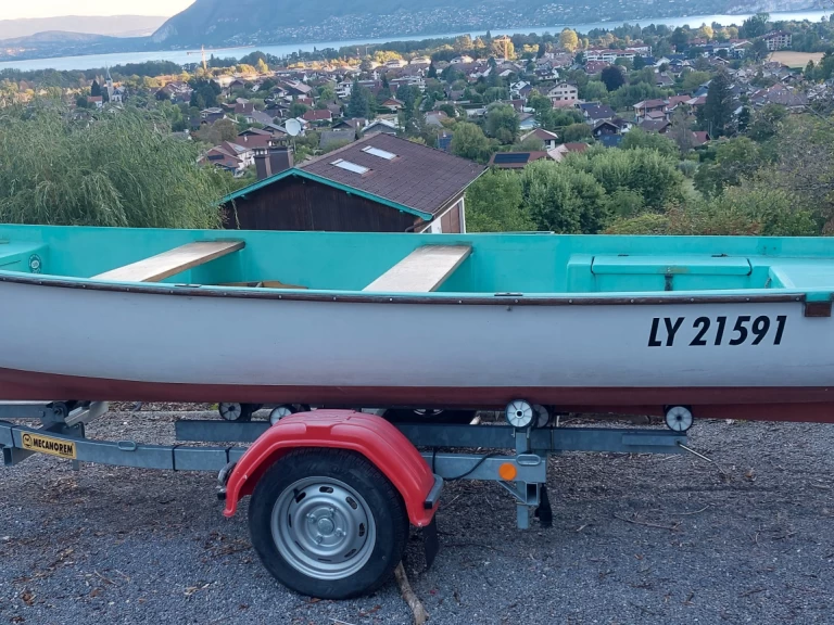 Motorbåt  för uthyrning Saint-Jorioz till det bästa priset 