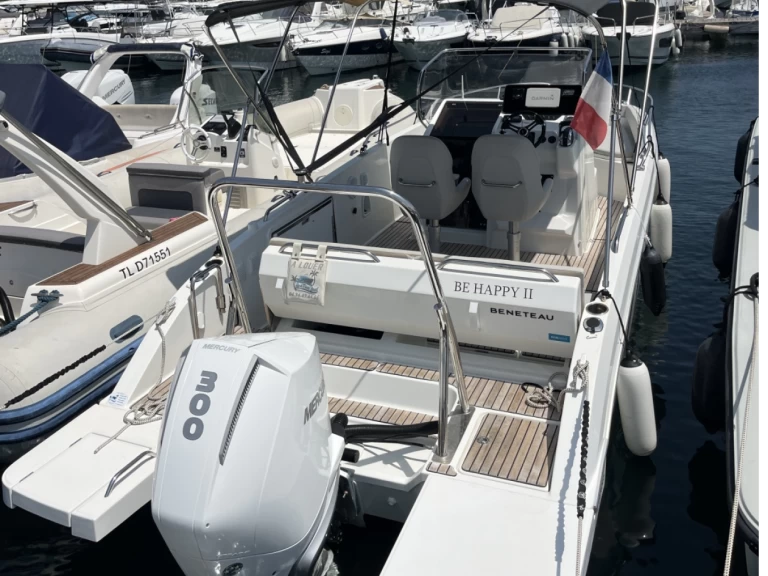Uthyrning Les Issambres - Bénéteau Flyer 8 SPACEdeck av Samboat 