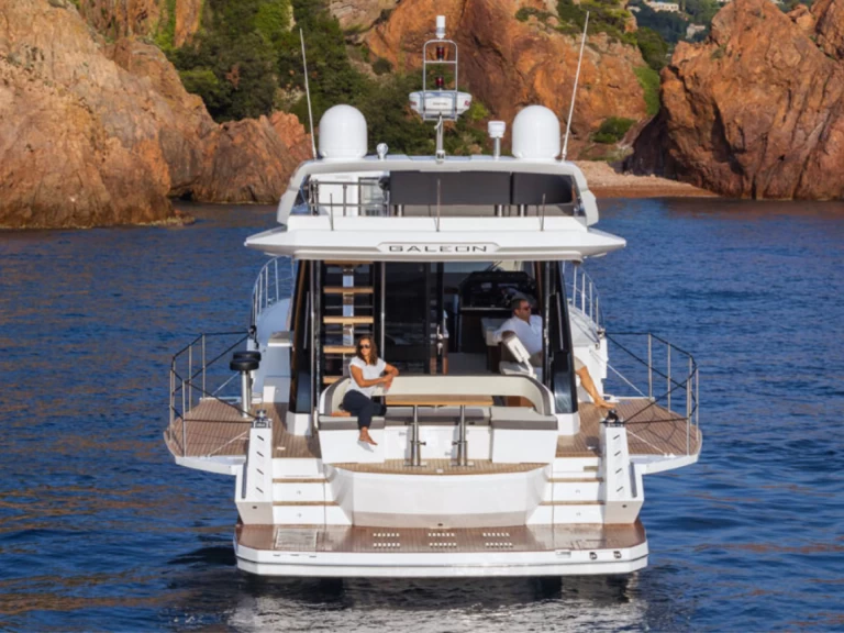 Uthyrning Cannes - Galeon Galeon 500 Fly av Samboat 