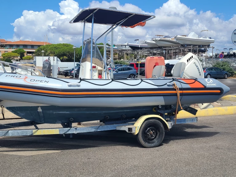 RIB för uthyrning Six-Fours-les-Plages till det bästa priset 