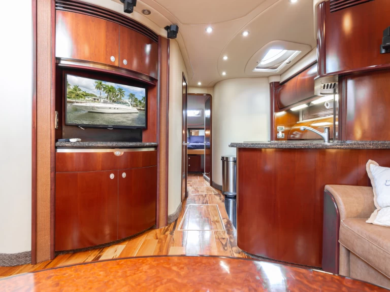 Uthyrning Lyx yacht Sea Ray med en båtlicens 