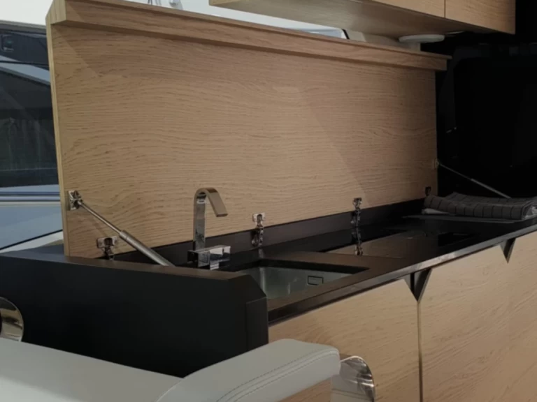 Uthyrning Neapel - Rio Rio 44 Hard Top av Samboat 