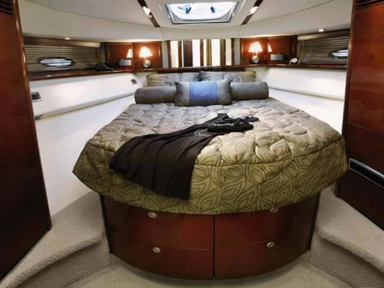 Uthyrning Lyx yacht Sea Ray med en båtlicens 