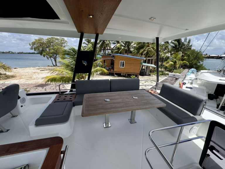 Yacht charter Belize billig FASCHING