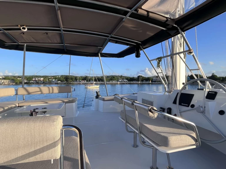 Uthyrning Lyx yacht i Tortola - Bali ITHAKA