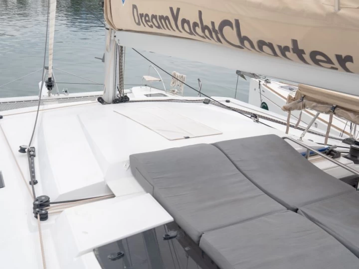Uthyrning Alimos - Fountaine Pajot Astrea 42 av Samboat 