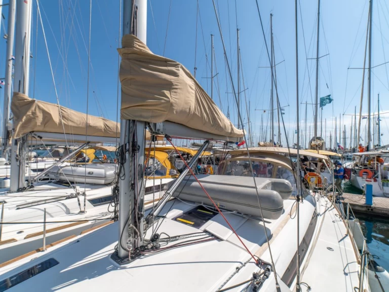Uthyrning Segelbåt  i Alimos - Jeanneau Sun Odyssey 449