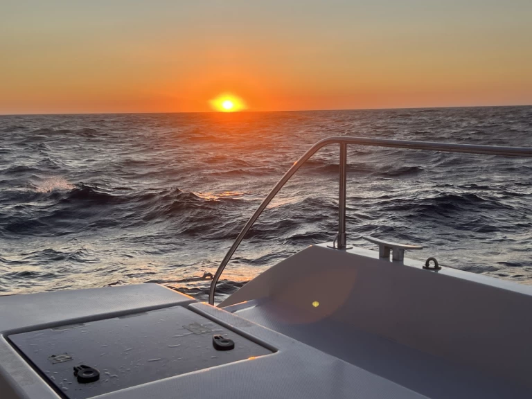 Hyr en Leopard Leopard 40 Alghero 