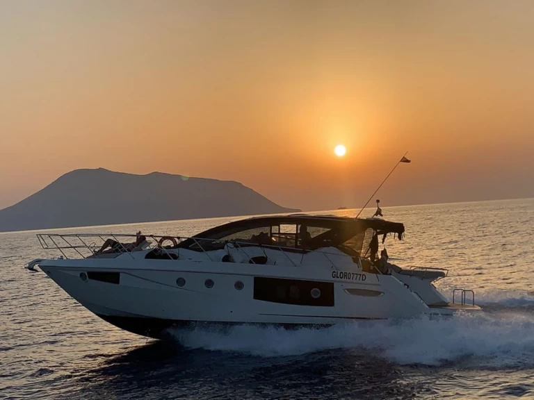 Hyr en Cranchi Cranchi 44 Villa San Giovanni 