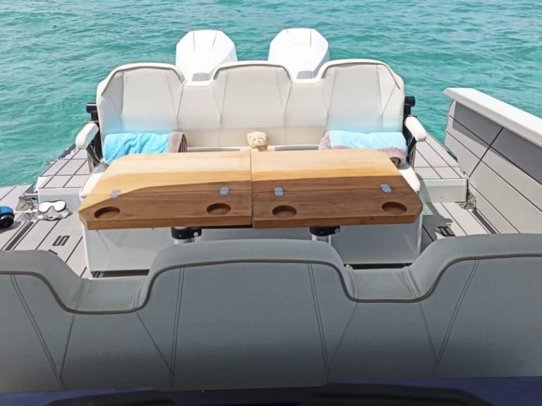 Uthyrning Mandelieu-la-Napoule - Saxdor Saxdor 320 GTO av Samboat 