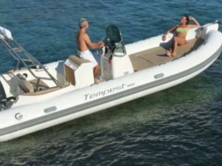 Hyr en Capelli Tempest 650 Portigliolo 