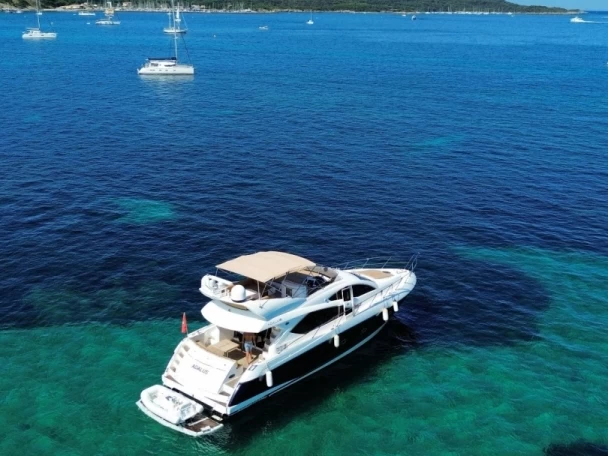 Yacht charter Port de Hyères (St Pierre) billig Manhattan 60