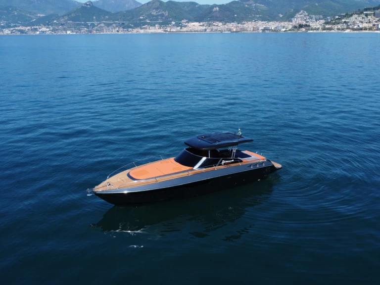 Uthyrning Motorbåt  Motonautica Daniele med en båtlicens 