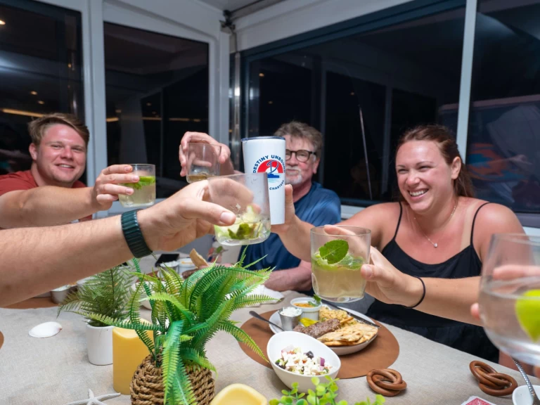 Yacht charter Brittiska Jungfruöarna billig Destiny Unbound