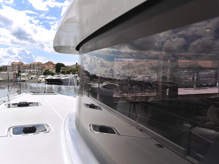 Katamaran  för uthyrning Murter-Kornati till det bästa priset 