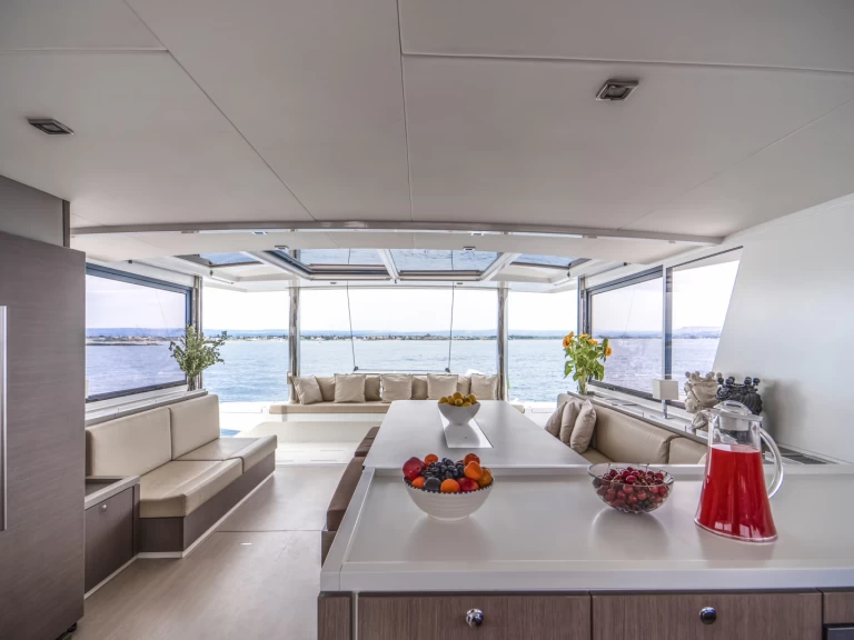 Katamaran  för uthyrning Marina d'Arechi till det bästa priset 