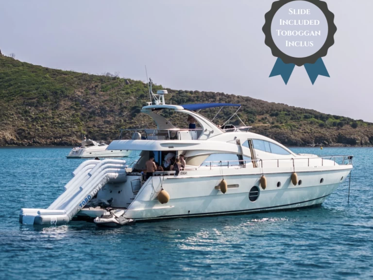 Yacht charter Saint-Tropez billig 64 FLY