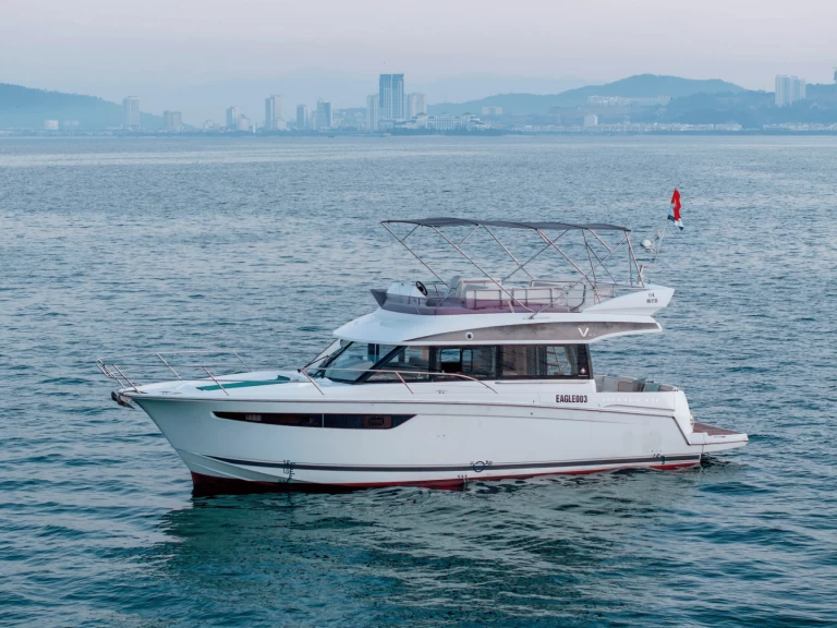 Motorbåt  för uthyrning Hạ Long till det bästa priset 