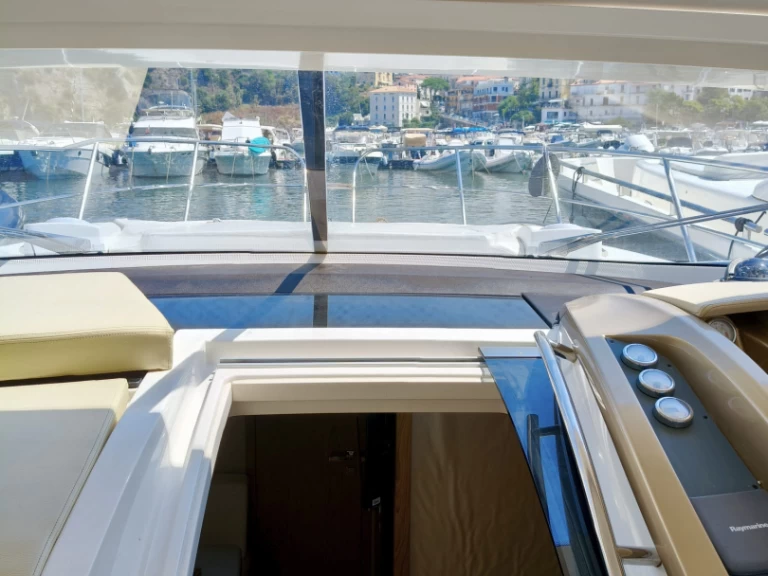 Uthyrning Motorbåt  i Neapel - Sessa Marine C38