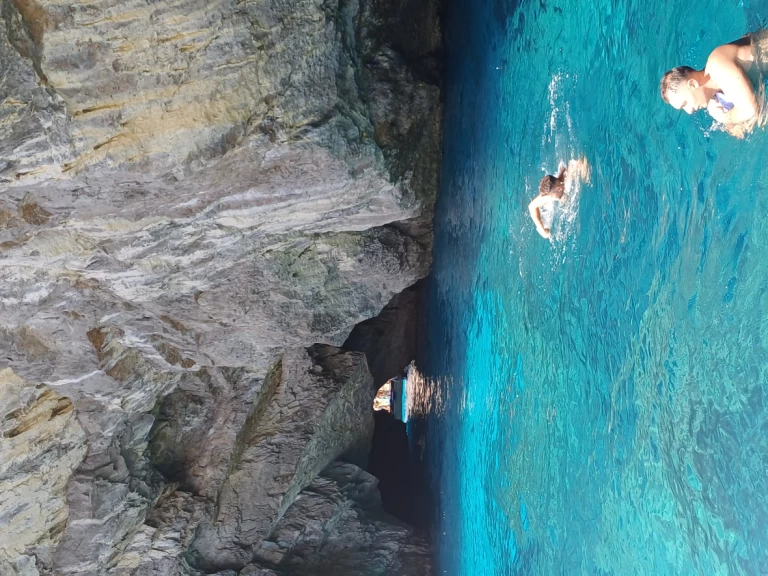 Uthyrning RIB i Neapel - Zodiac Cadet