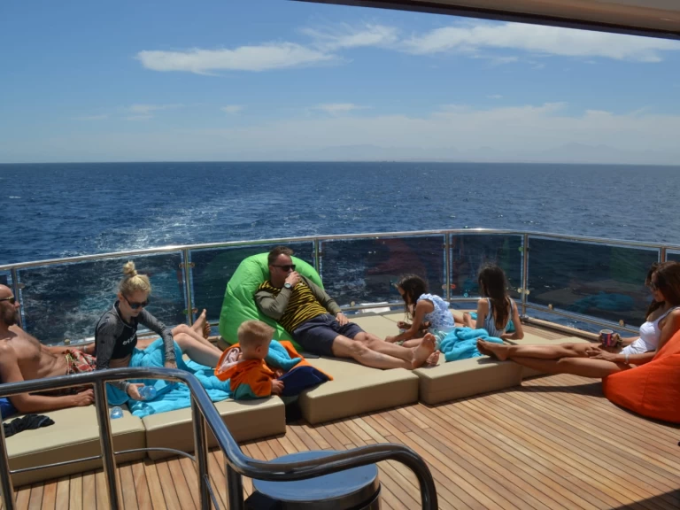 Yacht charter Hurghada billig 2024