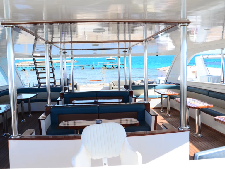 Båtuthyrning Hurghada 2024 i Hurghada på Samboat 