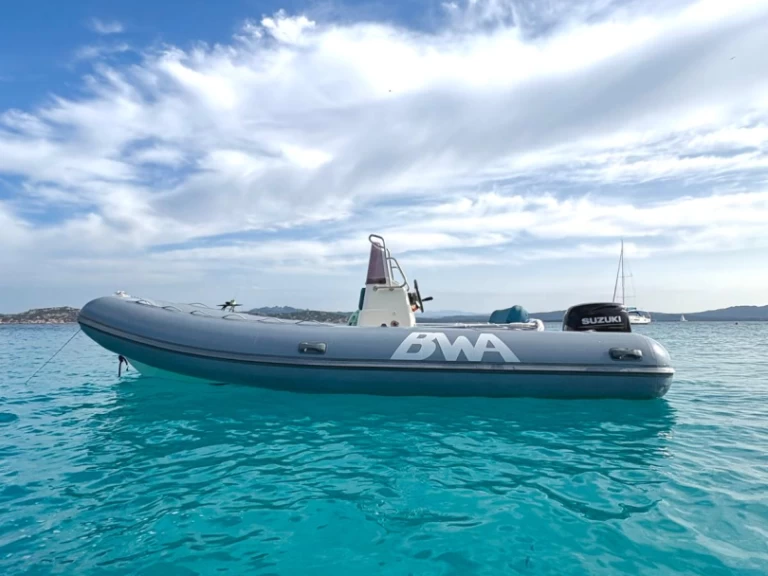 Yacht charter Porto Pollo billig California 550