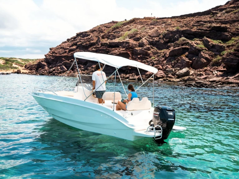 Hyra Motorbåt  med eller utan skeppare Marine Fornells 