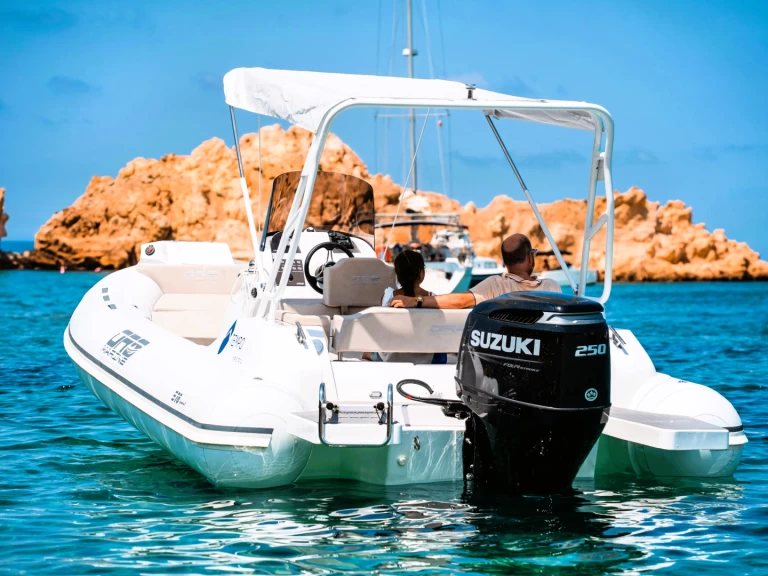 Oromarine Oromarine S-78 charter bareboat eller skeppad i Fornells