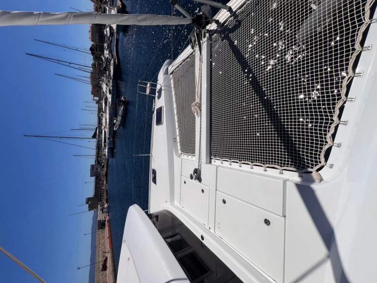 Yacht charter Ajaccio billig Lagoon 42