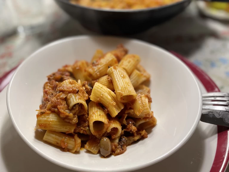 Yacht charter Saint-Tropez billig HR 42