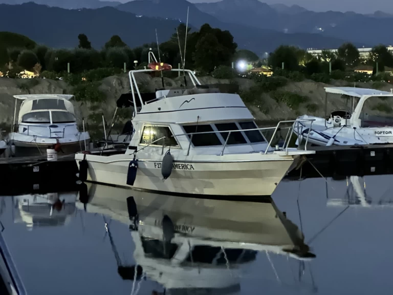 Båtuthyrning SETTE MARI FLY AMERICA i Ameglia på Samboat 