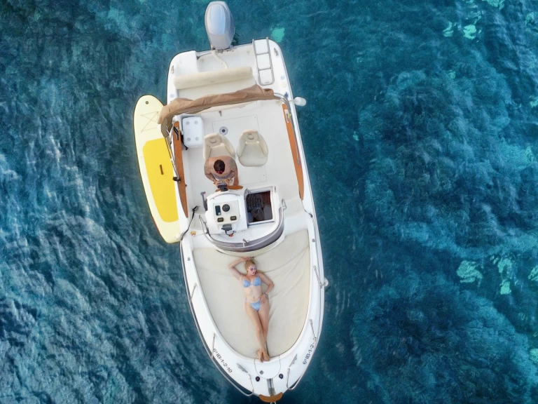 Motorbåt  för uthyrning Sant Antoni de Portmany till det bästa priset 