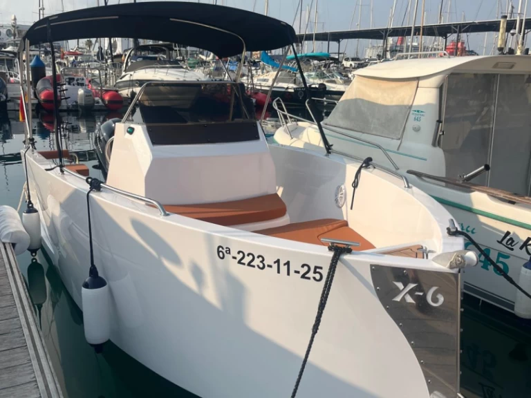 Boats maks Catt X6 charter bareboat eller skeppad i Alicante