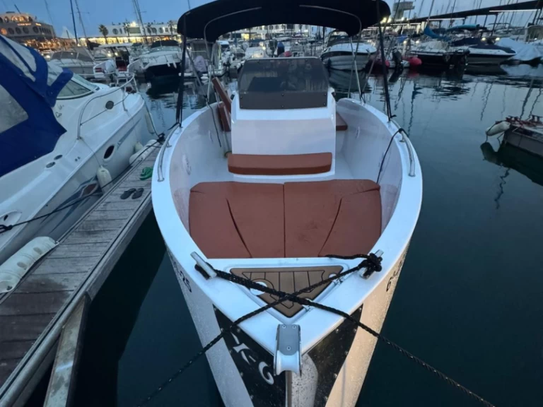 Uthyrning Alicante - Boats maks Catt X6 av Samboat 