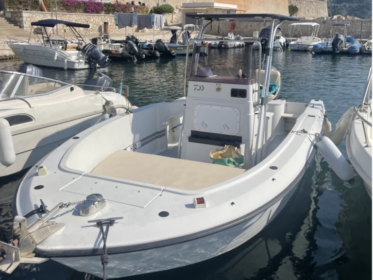 Hyra Motorbåt  med eller utan skeppare Four Winns Mandelieu-la-Napoule 