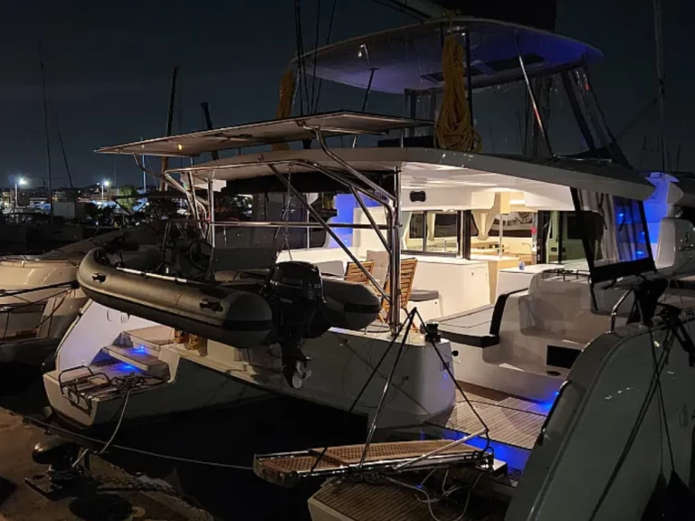 Båtuthyrning Lagoon Lagoon 46 i Alimos på Samboat 
