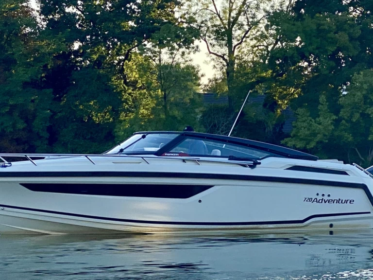 Motorbåt  för uthyrning Paris till det bästa priset 