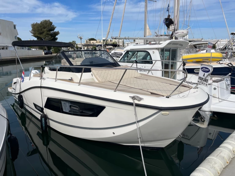 Yacht charter Ibiza Town billig Activ 875 Sundeck