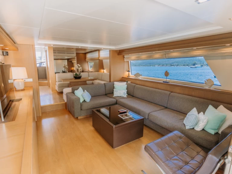 Uthyrning Lyx yacht Sanlorenzo med en båtlicens 