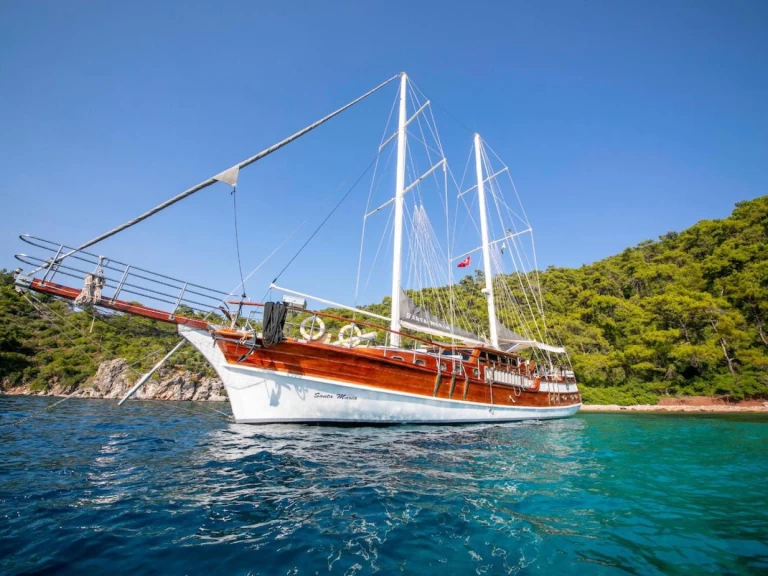  24M Luxury Gulet  charter bareboat eller skeppad i Selimiye