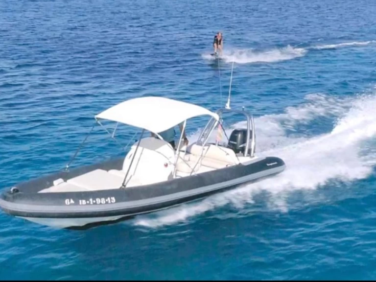 Weihai Roughneck charter bareboat eller skeppad i Ibiza Town