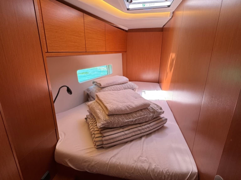 Uthyrning Rogoznica - Bavaria Bavaria C45 av Samboat 