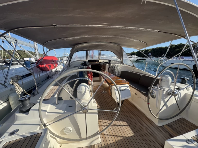 Uthyrning Segelbåt  i Rogoznica - Delphia Delphia 47