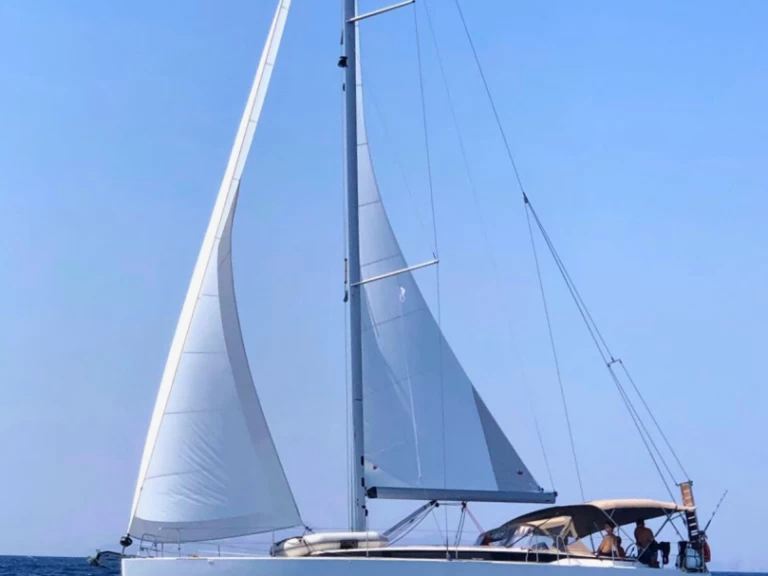 Yacht charter Paros (ostrov) billig Bavaria C45