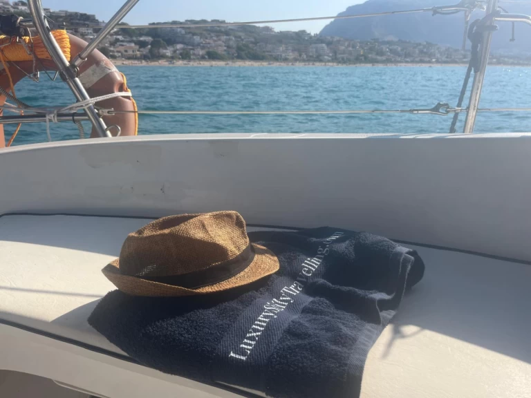 Uthyrning Castellammare del Golfo - Hunter Hunter 320 av Samboat 